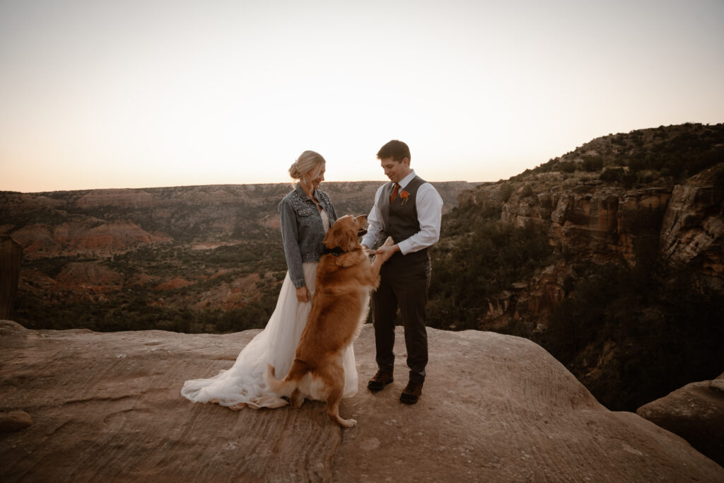 busy bee adventures adventure elopement palo duro canyon dog blog ollie