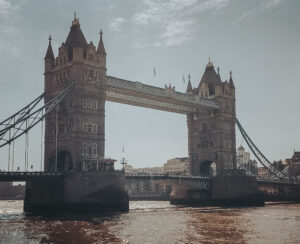 london bridge tower of london